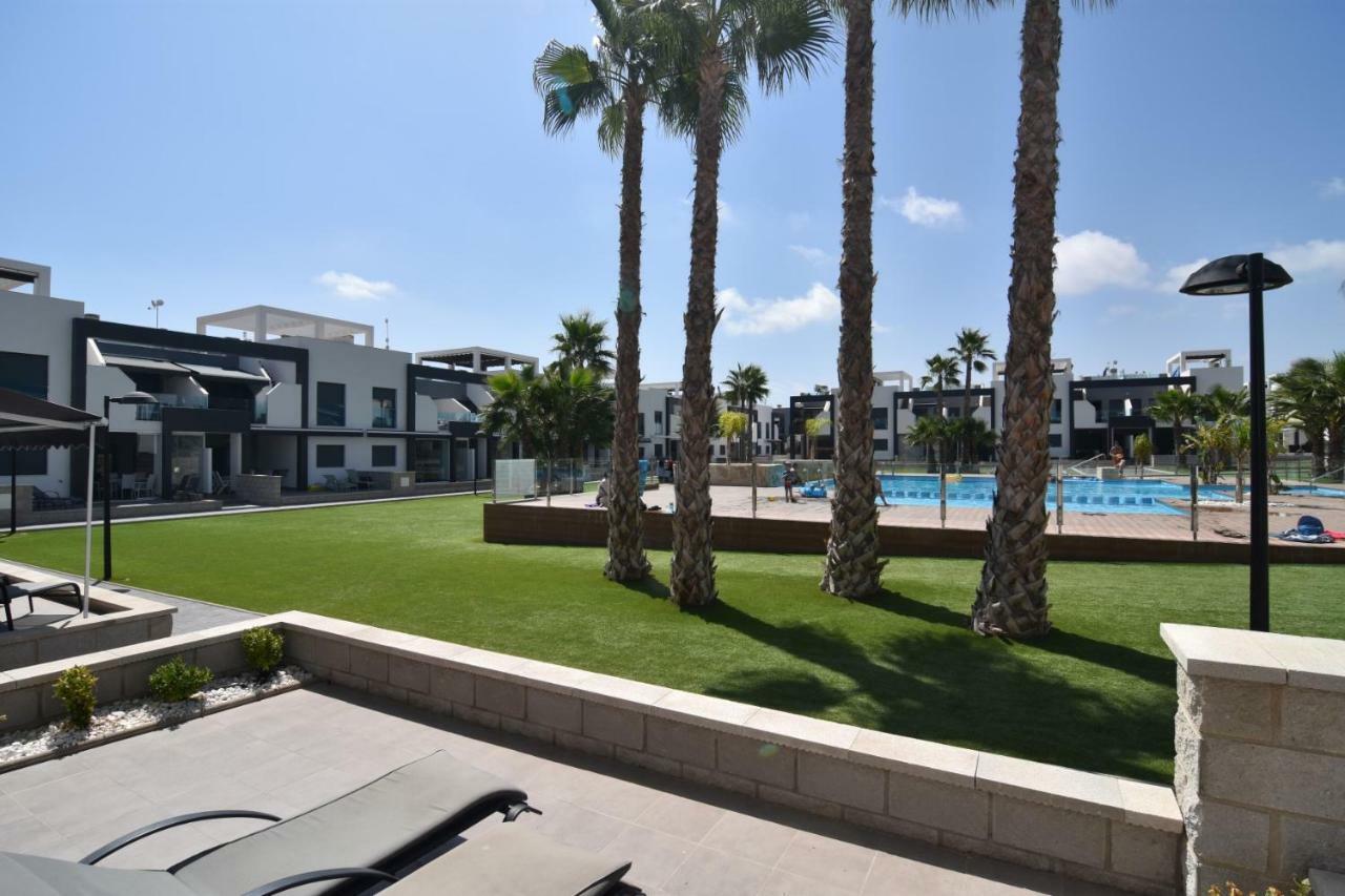 Oasis Beach VI South Facing Pool View La Zenia Dehesa de Campoamor  Dış mekan fotoğraf